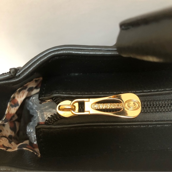 Gorgeous Black Shoulder/Crossbody Bag NWOT - Picture 6 of 10